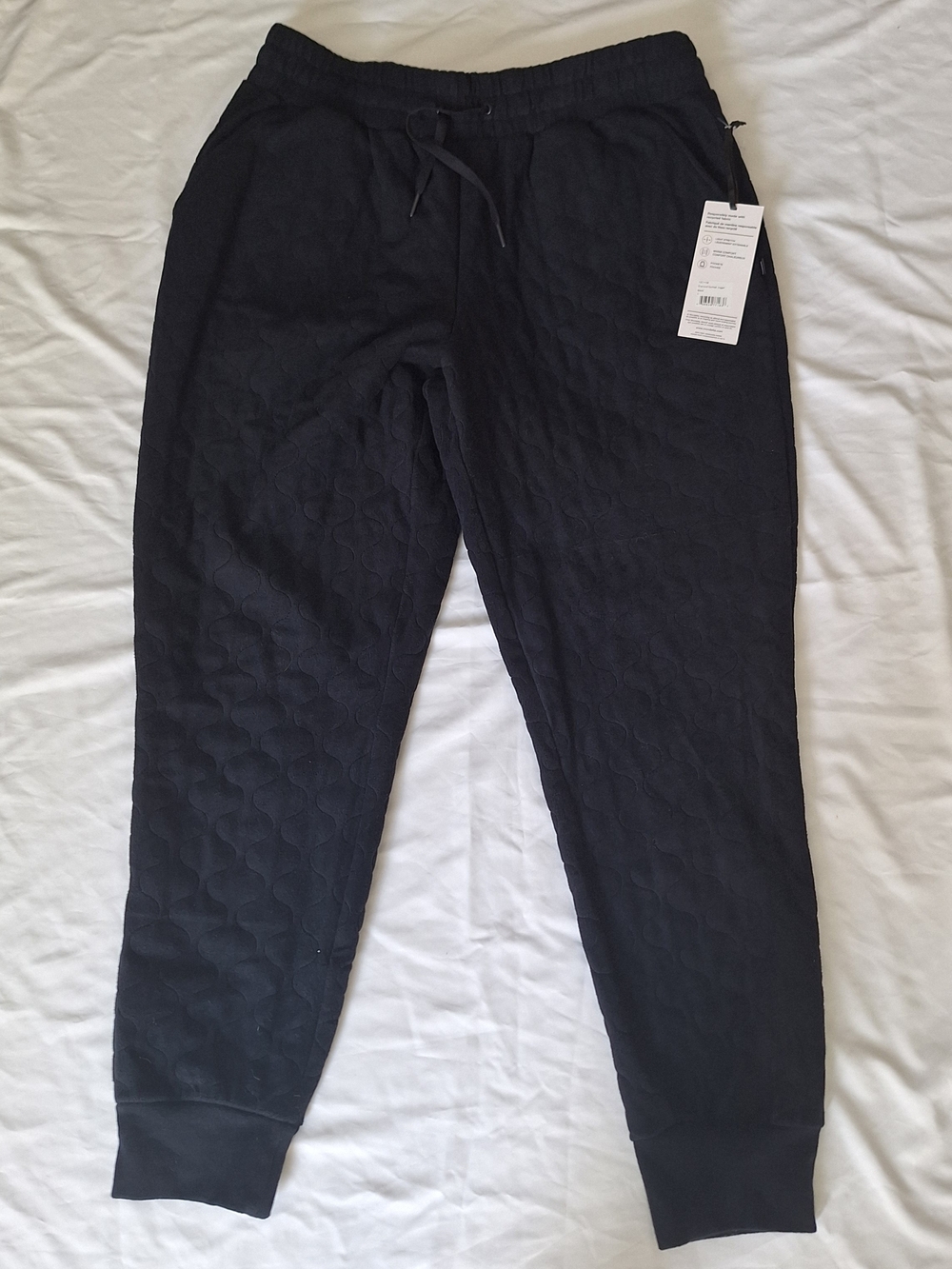 NWT Mondetta Black Women's Diamond Quilted Draw String Jogger Pants Large